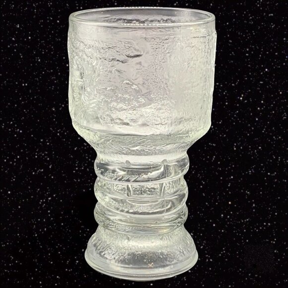 2001 Lord Of The Rings The Fellowship Of The Ring Glass Frodo Baggins 5.75”T - Picture 4 of 10